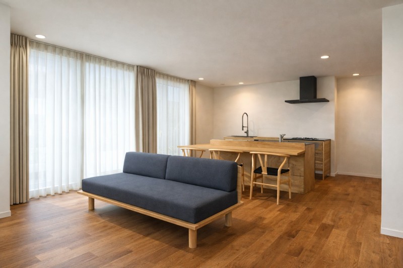 おしゃれかつしっかり明るいダウンライトのある空間